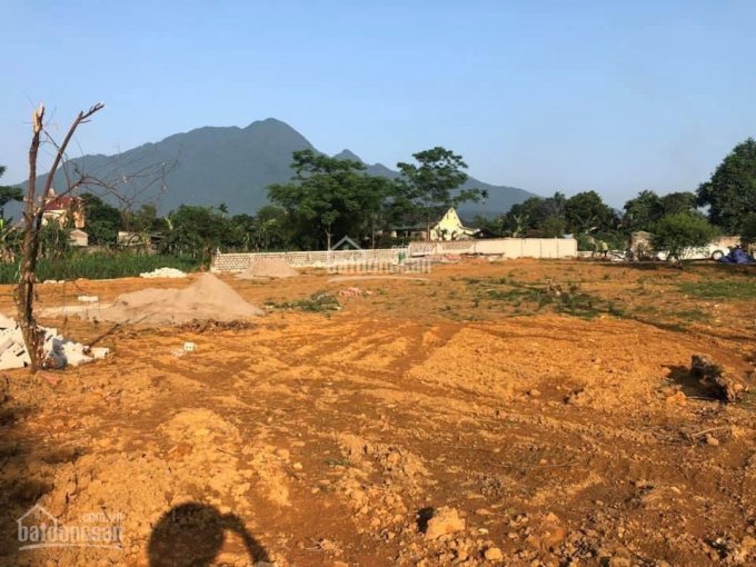 Cần bán lô đất tại xã Vân Hòa, Ba Vì, Hà Nội, diện tích 618m2 trong đó có 100m2 đất ở