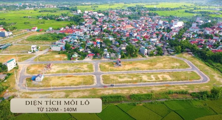 Cần bán lô hai mặt 120m2 trung tâm gần chợ, gần bến xe Nghĩa Lộ