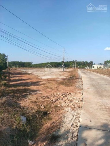 Chính chủ bán lô đất nằm giữa KCN Minh Hưng và Becamex Chơn Thành. DT 12x85m 300m2 TC, chỉ 1tỷ6xx
