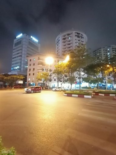 Lô góc ô tô tránh kinh doanh TT phố Nguyễn Phong Sắc Cầu Giấy 75m2 giá chỉ 200 tr/m2, 0355823198