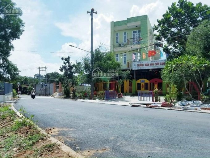 Mặt tiền DX 071 Định Hoà gần ủy ban và chợ Bưng Cầu, dân đông, diện tích 6*60m thổ cư 100m2