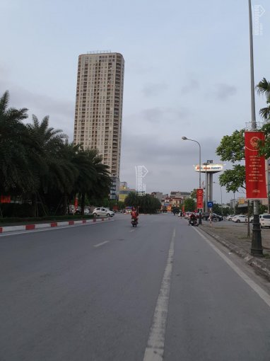 Bán đất mặt siêu thị Metro Hà Đông. Kinh doanh