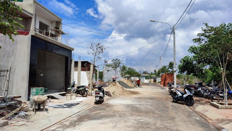 Bán đất đầu đường Trần Quý Cáp, trung tâm thành phố Buôn Ma Thuột, giá rẻ