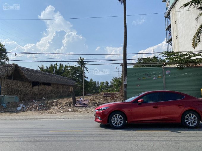 Bán đất mặt tiền đường Nguyễn Duy Trinh, Quận 9. 260m2 (8x32m) hiện tại đang cho thuê giá cao