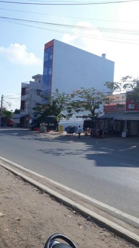 Đất mặt tiền đường Hoàng Hữu Nam, Quận 9, TP.HCM