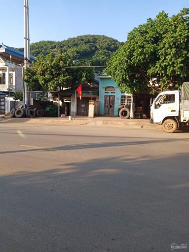 Cần bán mảnh đất đẹp mặt đường QL6 thị trấn Hát Lót (cách công an huyện Mai Sơn 100m)