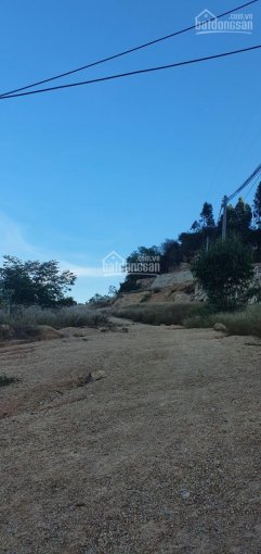 Bán đất Hòn Nghê, Vĩnh Ngọc, Nha Trang, cách biển 2,2 km: giá chưa tới 1 tỷ