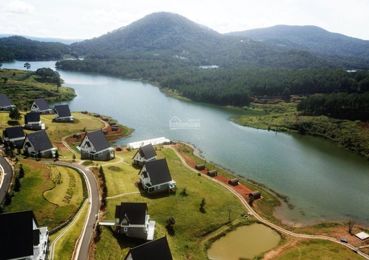 Ngay Bảo Lộc - khu biệt thự hồ có thổ cư chỉ còn 2 nền, sẵn sổ hồng 0919 174 279 (sổ hồng riêng)