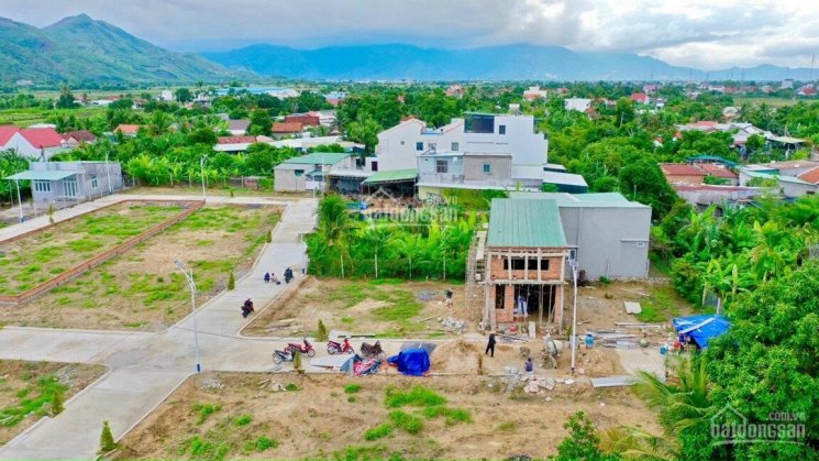 Bán đất đầu tư xã Diên An, Diên Khánh. Sổ hồng năm 2020. Giá chỉ 600tr/lô. LH: 0909039847