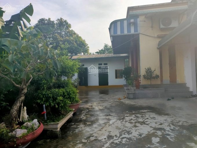 CC cần bán lô đất bám hồ khuôn viên nghỉ dưỡng 800m2 toạ lạc tại Trần Phú Chương Mỹ giá 2tỷ8