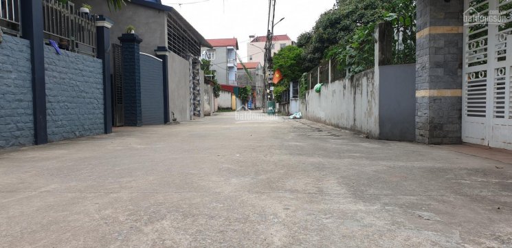 Chính chủ cần bán 100m2 đất Mỹ Nội Bắc Hồng, đường thông rộng. Ô tô vào đất