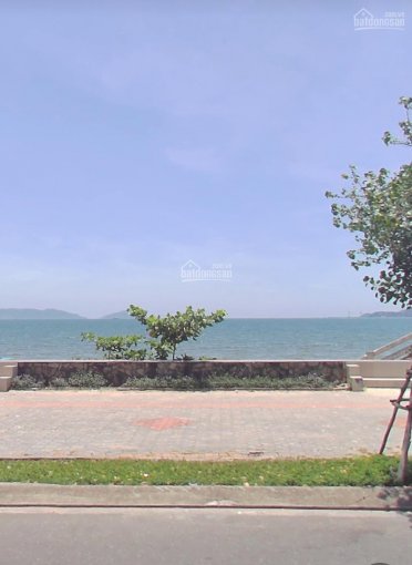 Cần bán gấp 125m2 đất mặt tiền Nguyễn Tất Thành, Thanh Khê, giá rẻ nhất
