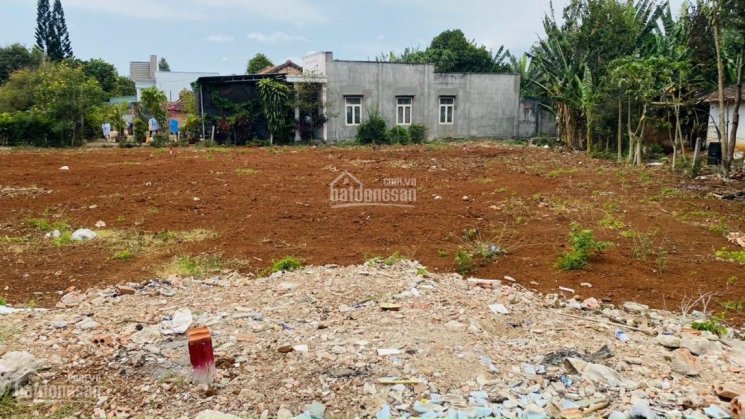 Bán đất trung tâm TT Đất Đỏ - mặt tiền Phan Đăng Lưu - Đất Đỏ - Bà Rịa VT