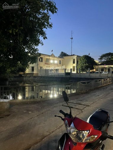 Cần tiền bán nhanh 79m2 đất khu Đông Việt Hùng
