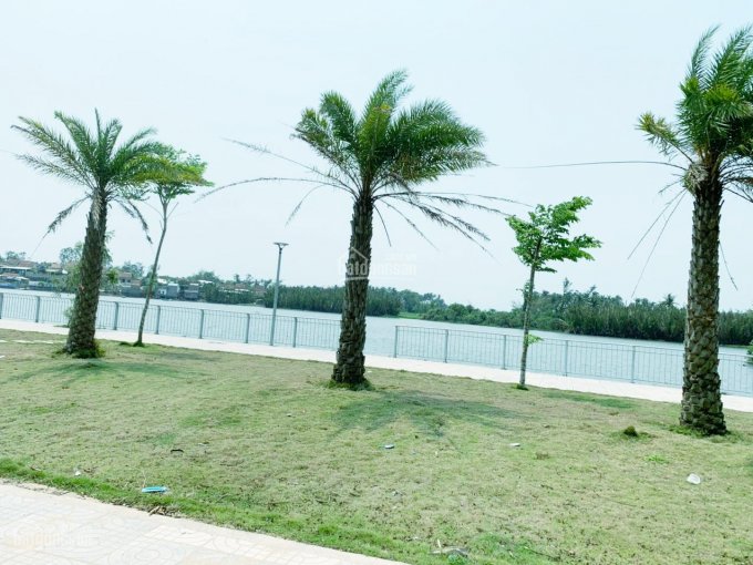 Đất TP. Quảng Ngãi, giá 560tr, đường nhựa 12.5m, sẵn sổ, ngay sông Phước Giang