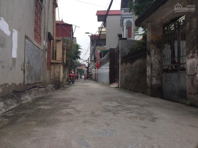 Chính chủ cần tiền bán gấp mảnh đất ngõ ô tô tại Phúc Lợi, Long Biên