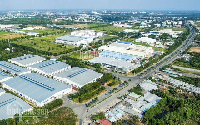 Gia đình cần tiền về quê sinh sống bán đất 5000m2 sổ riêng, dân đông, tiện xây nhà kinh doanh quán