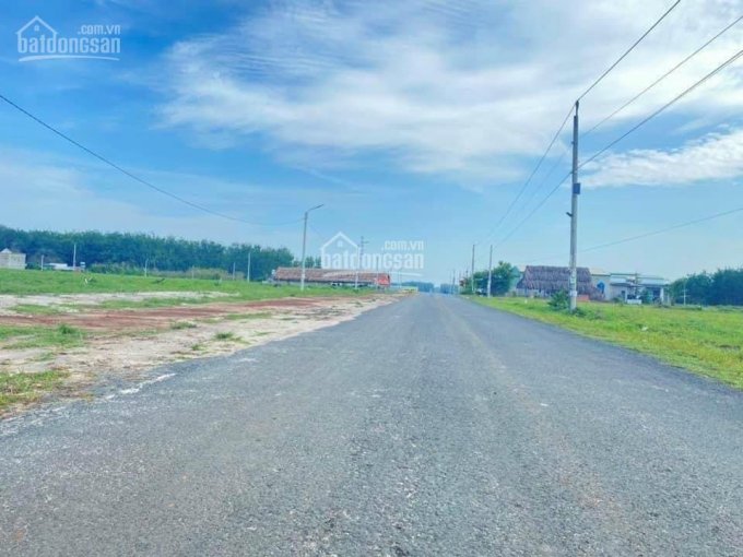 Bán đất Chơn Thành Bình Phước mặt tiền đường nhựa lớn Khu dân cư hiện hữu và sát Khu công nghiệp 