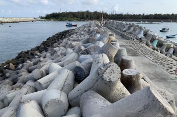 Bán lô đất thổ cư mặt biển Đảo Phú Quý
