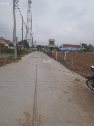 Cần bán đất ngay trung tâm xã Bình Khánh Cần Giờ. DT 5x36m 180m2 thổ cư 100%