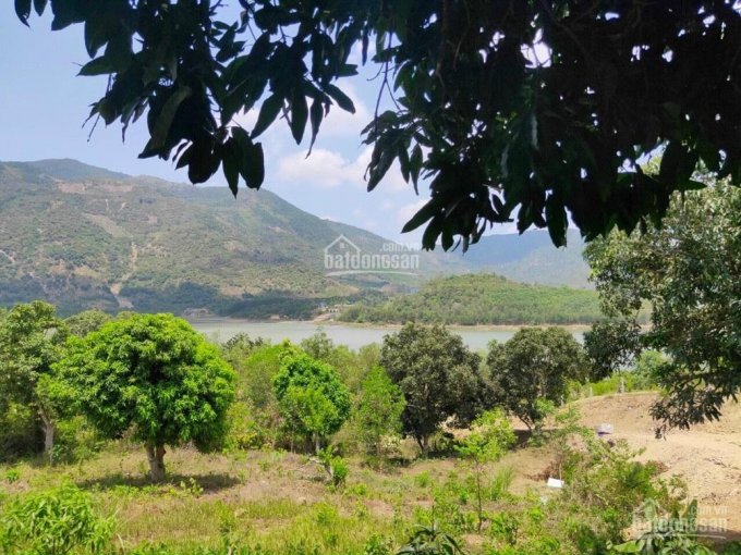 Bán lô đất Diên Điền view hồ Am Chúa, giá 1,5 tỷ, diện tích 2600m2. LH 0935880577