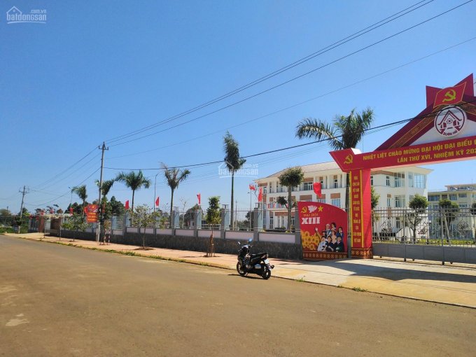 Bán lô góc đường Lê Duẩn, trục quảng trường, Thị xã Buôn Hồ 317m2