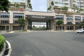 Bán shophouse căn hộ Sarina, KĐT Sala Đại Quang Minh Quận 2. DT 250m2, 3 tầng, giá tốt 33 tỷ