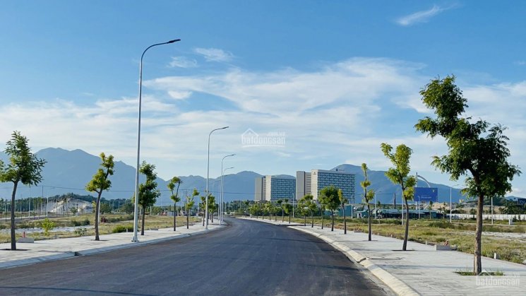 Đất nền biển Golden Bay 602 Cam Ranh - rổ hàng từ CĐT - giá 17tr/m2 - LH Hy Đạt 0905090955