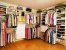 Cách sắp xếp tủ quần áo gọn gàng giúp bạn tiết kiệm hàng giờ tìm kiếm