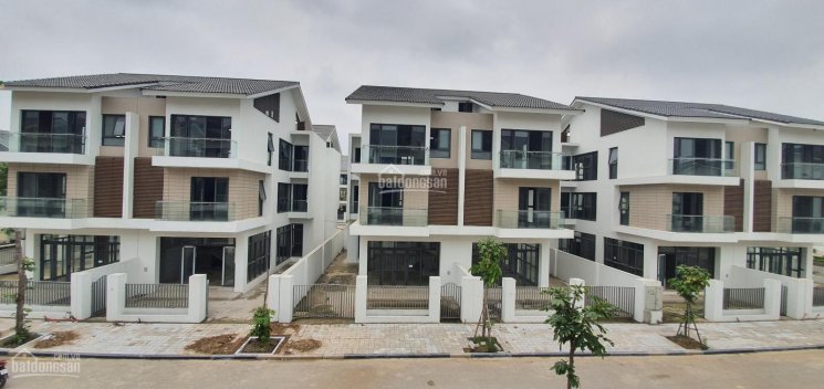 Cho thuê nguyên căn biệt thự Dương Nội giá từ 8 - 22 triệu đã hoàn thiện. Liên hệ: 0962876355