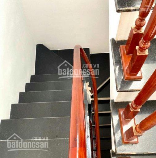 Bán gấp nhà ngõ 190 phố Hoàng Mai - hồ Đền Lừ 53m2 x 5 tầng vuông vắn. Giá bán: 5,2 tỷ có TL