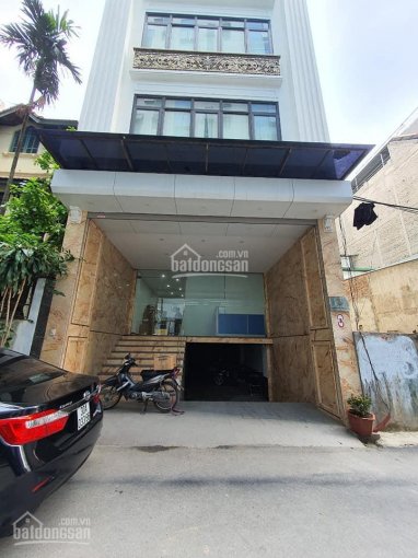 Cho thuê tòa nhà văn phòng MP Hoàng Quốc Việt, 300m2, xây 9 tầng 1 hầm, MT 10m, LH 0919928661