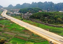 Quảng Ninh: không được phép tách thửa đất dưới 45m2 từ 15/8