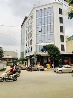 Chính chủ cho thuê mặt bằng kinh doanh cực đẹp diện tích 90m2 ngay ngã tư Vạn Phúc Tố Hữu, Hà Đông