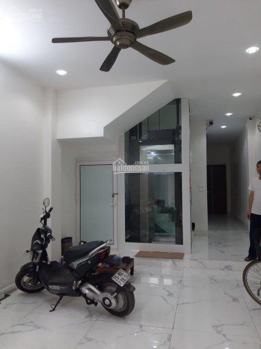 Cần cho thuê tầng 1 + 2 nhà 5 tầng tại ngõ 214/1 Nguyễn Xiển, Thanh Xuân, Hà Nội