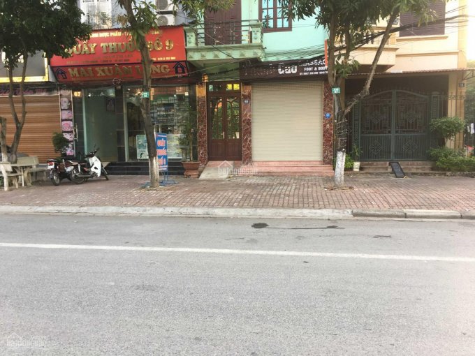 Cho thuê nhà 4 tầng đường Huyền Quang