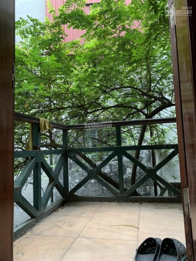 Cho thuê căn hộ khép kín tại ngõ 277 phố Vũ Tông Phan, nhà biệt thự, giá 3,2 triệu/tháng