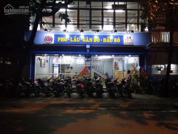 CC cho thuê nhà mặt phố Hàng Thao - Nam Định, DT 135m2, vỉa hè rộng, phù hợp kinh doanh, giá Covid