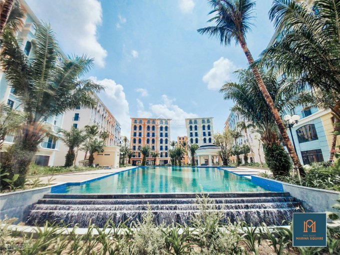 Bán gấp căn Khách sạn Phú Quốc 60 phòng xây sẵn 7 tầng, kế hồ bơi, phố chợ đêm, cách biển chỉ 300m