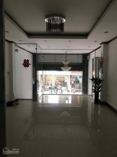 Cho thuê nhà mặt đất 5 tầng tiện kinh doanh đường Phạm Hồng Thái Trúc Bạch Ba Đình Hà Nội giá 39tr