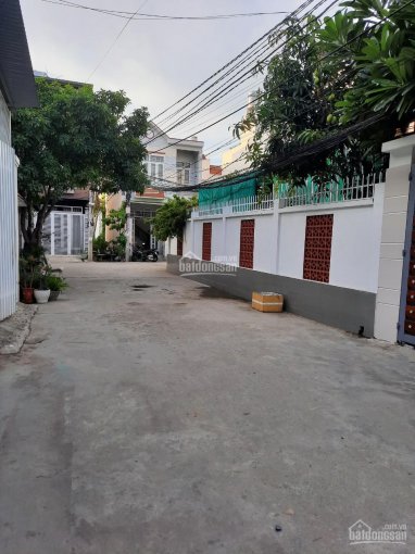 Cho thuê nhà nguyên căn thôn Phú Thạnh, xã Vĩnh Thạnh, cạnh chợ ga, gara để xe, giá 5tr