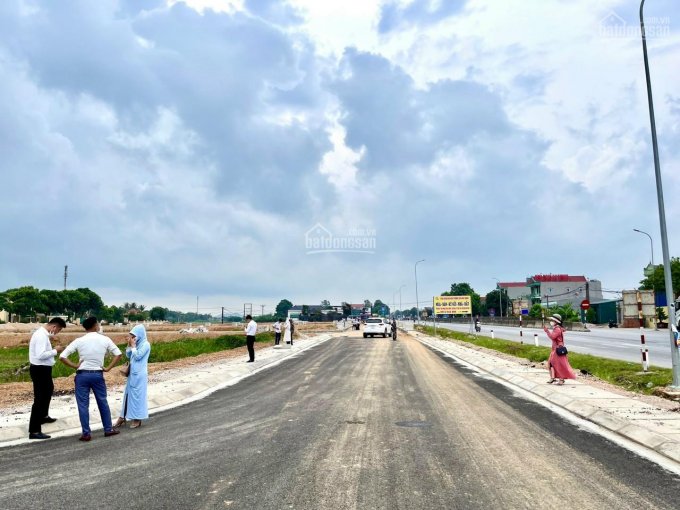 Ra mắt đất nền khu đô thị Quảng Ninh - Quảng Xương mặt đường QL1A