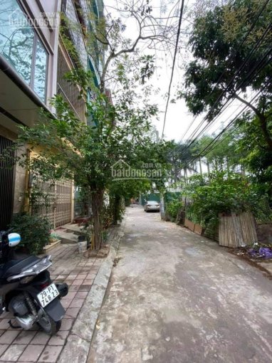 Cho thuê nhà khu nhà ở CSKT phường Xuân La - giáp đường Nguyễn Văn Huyên