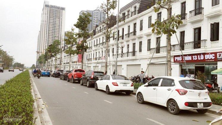 Cho thuê hai căn shophouse liền nhau tại DA Embassy Garden khu đô thị Tây Hồ Tây, mặt đường đôi 60m