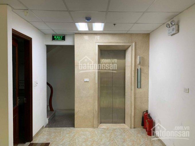 Cho thuê nhà mặt phố Hòa Mã: Diện tích 120m2 x 4 tầng, nhà mới, có thang máy, có hầm để xe