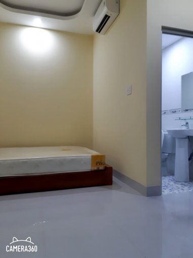Cho thuê phòng tiêu chuẩn khách sạn giá rẻ đầy đủ tiện nghi tại Điện Biên Phủ, LH: 0937.786.794