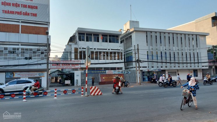 Cho thuê nhà góc 2 mặt tiền đường Trần Hưng Đạo
