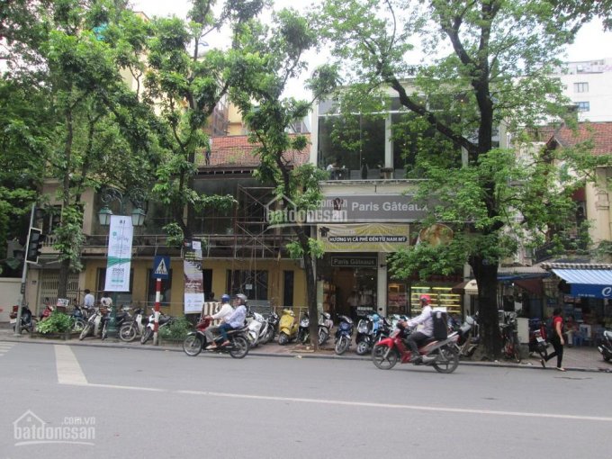 Cho thuê nhà mặt phố Tràng Tiền, Hà Nội 0982.405.823