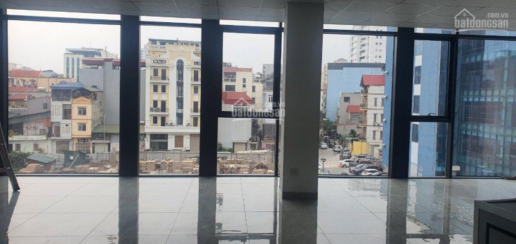 Cho thuê tòa nhà hiện đại làm văn phòng hoặc nhà hàng cao cấp