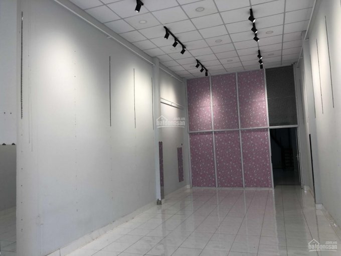 Cho thuê nguyên căn MT đường Lâm Văn Bền, gần NTThập, tiện KD mọi ngành nghề, 25tr/tháng 0982999066